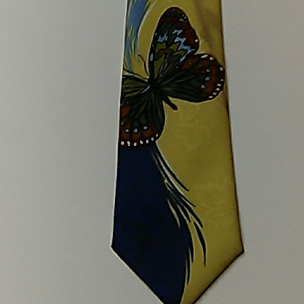 Butterfly tie.